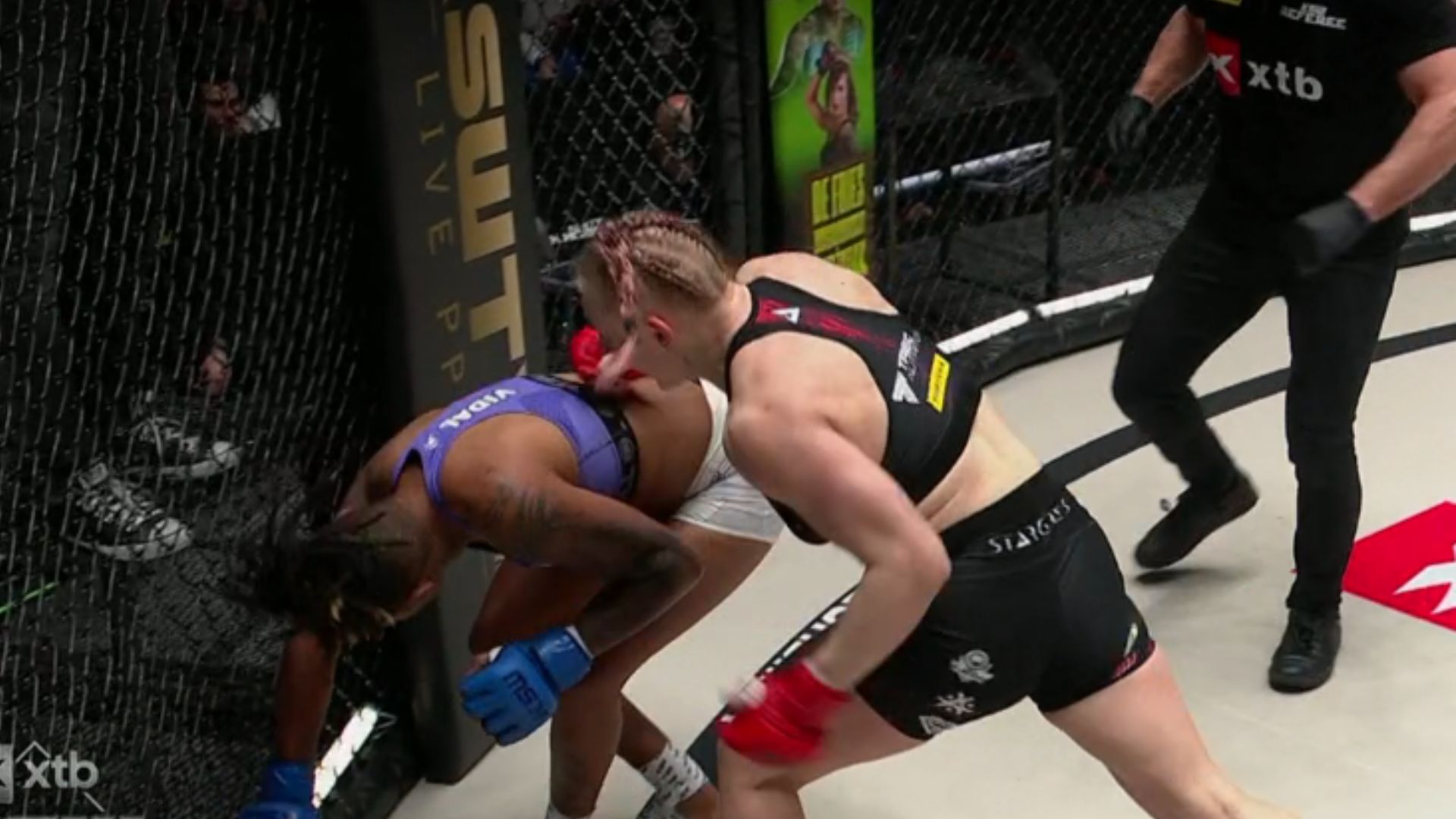 XTB KSW 114: Wiktoria Czyżewska znokautowała byłą zawodniczkę UFC! Rywalka bez szans z Polką