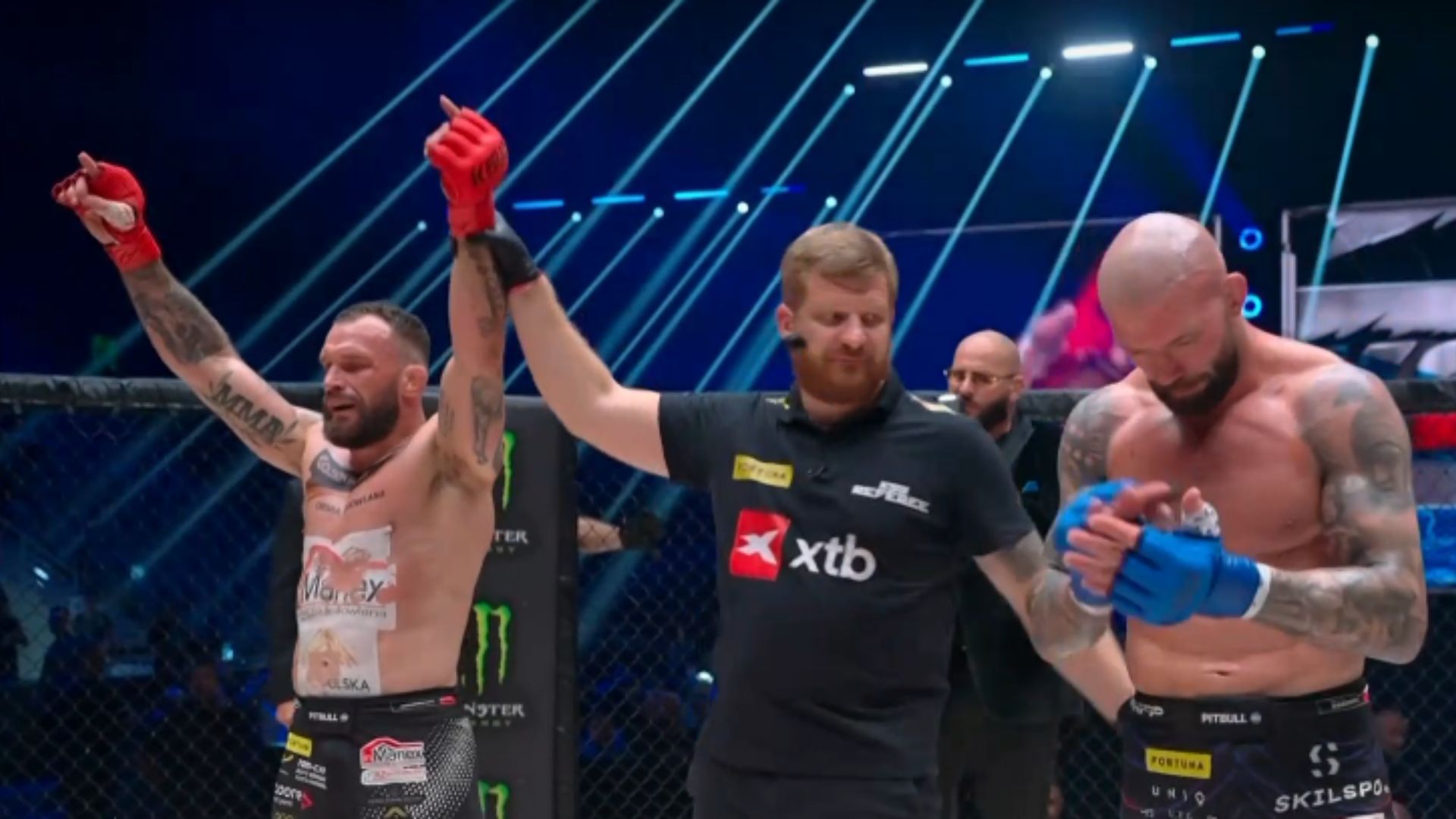 XTB KSW 121: Michał Michalski zwyciężył w 1. rundzie! Paczuski odklepał duszenie zza pleców